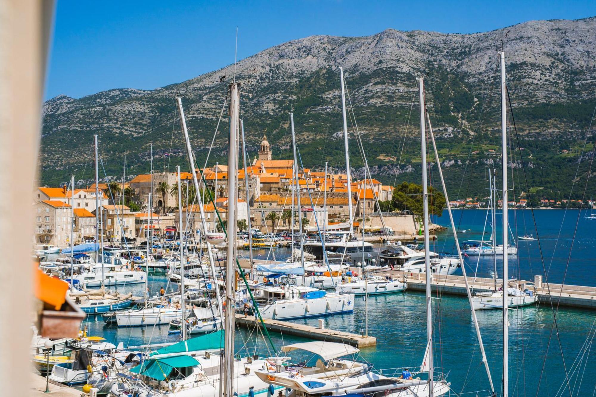 Apartments And Rooms Denoble Korčula Exterior foto