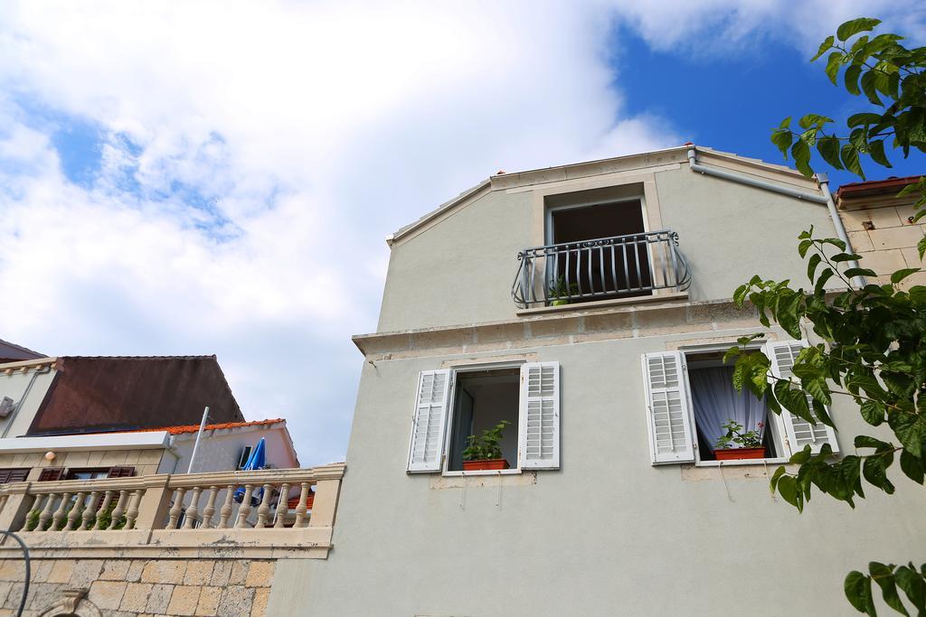 Apartments And Rooms Denoble Korčula Exterior foto